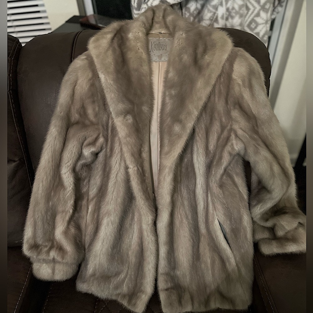 Vintage fur coat!